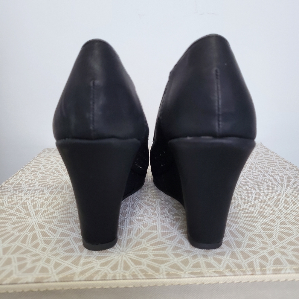 Top Moda Heels - Picture 2 of 6
